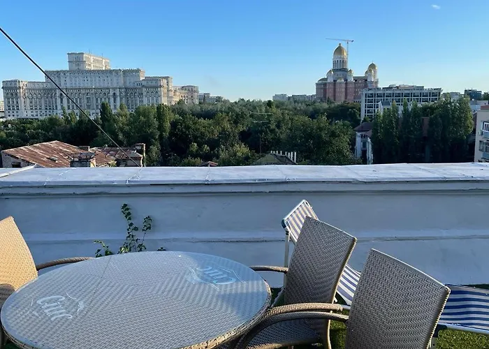 Penthouse Kogalniceanu Appartement Boekarest